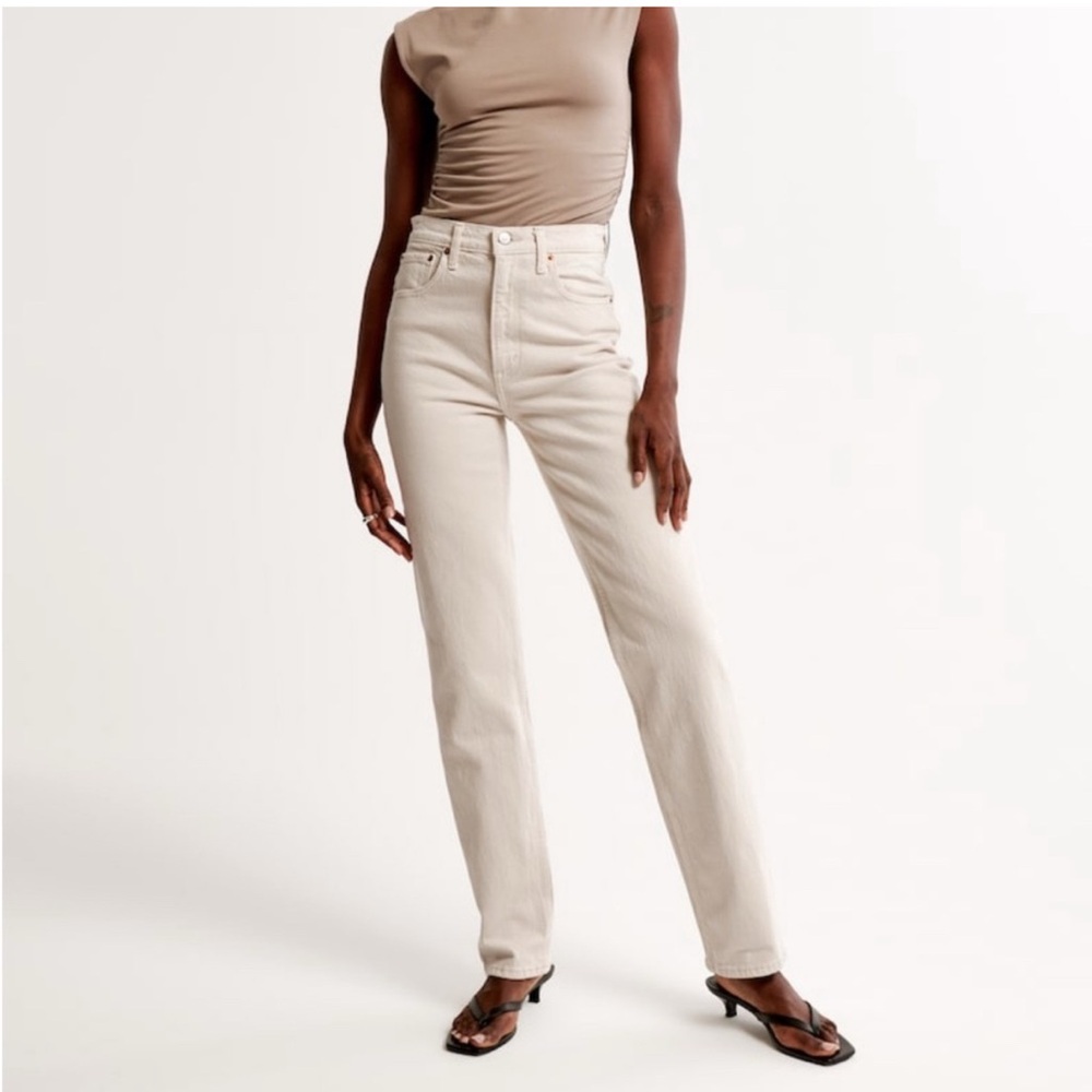 Curve Love Ultra High Rise 90s Straight Jean